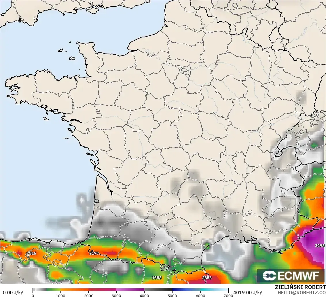 ECMWF IFS 0.25° модель - Франция, CAPE