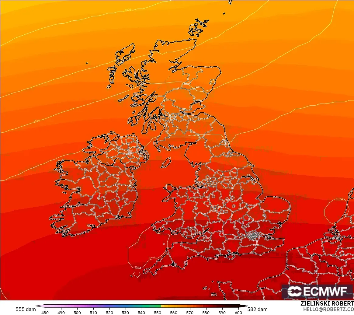ECMWF IFS 0.25° модель - Ұлыбритания, 500 гПа деңгейіндегі геопотенциал биіктігі